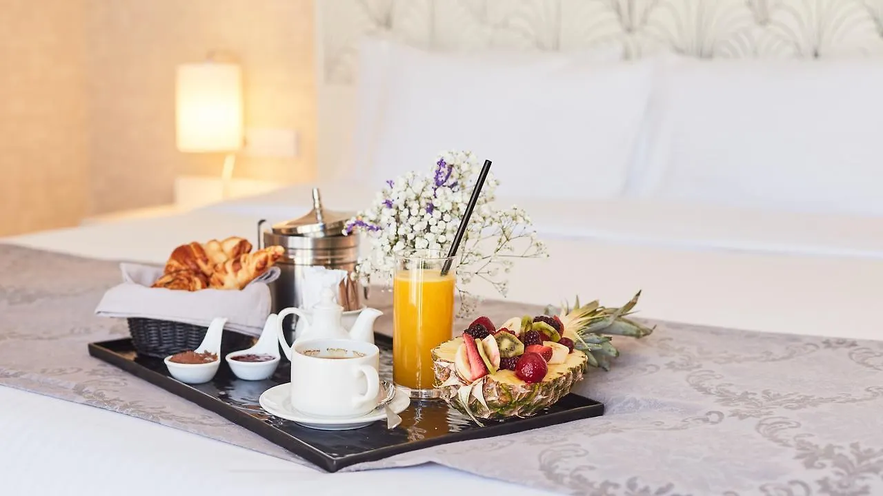 ****  טביליסי Gallery Palace Hotel גאורגיה